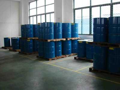 新鄉(xiāng)市創(chuàng)興工業(yè)特種油品油脂銷售公司——工業(yè)用機(jī)油的品質(zhì)之選